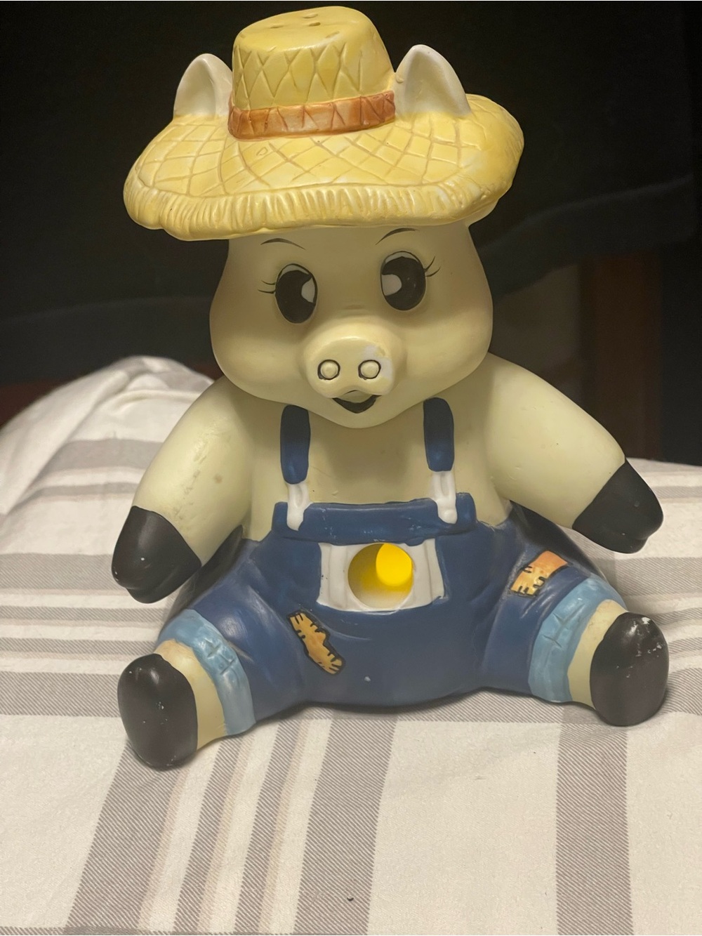 Vintage Pig potpourri tealight warmer